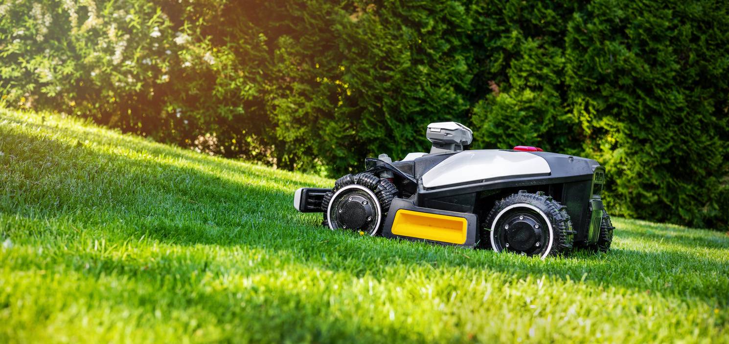 Sunseeker Review for October 2026 | Best Robot Lawnmowers